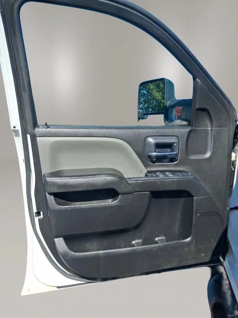 Used 2019 Chevrolet Silverado 2500 W/T AWD/4WD image 23