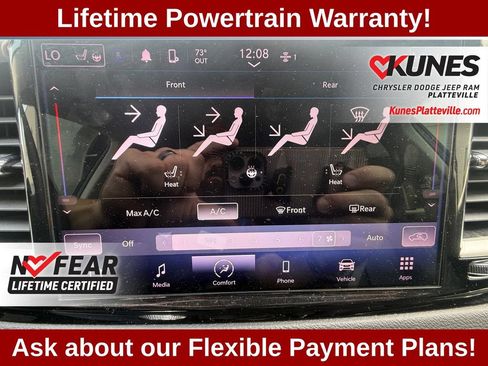 Used 2022 Chrysler Pacifica Touring-L FWD image 29