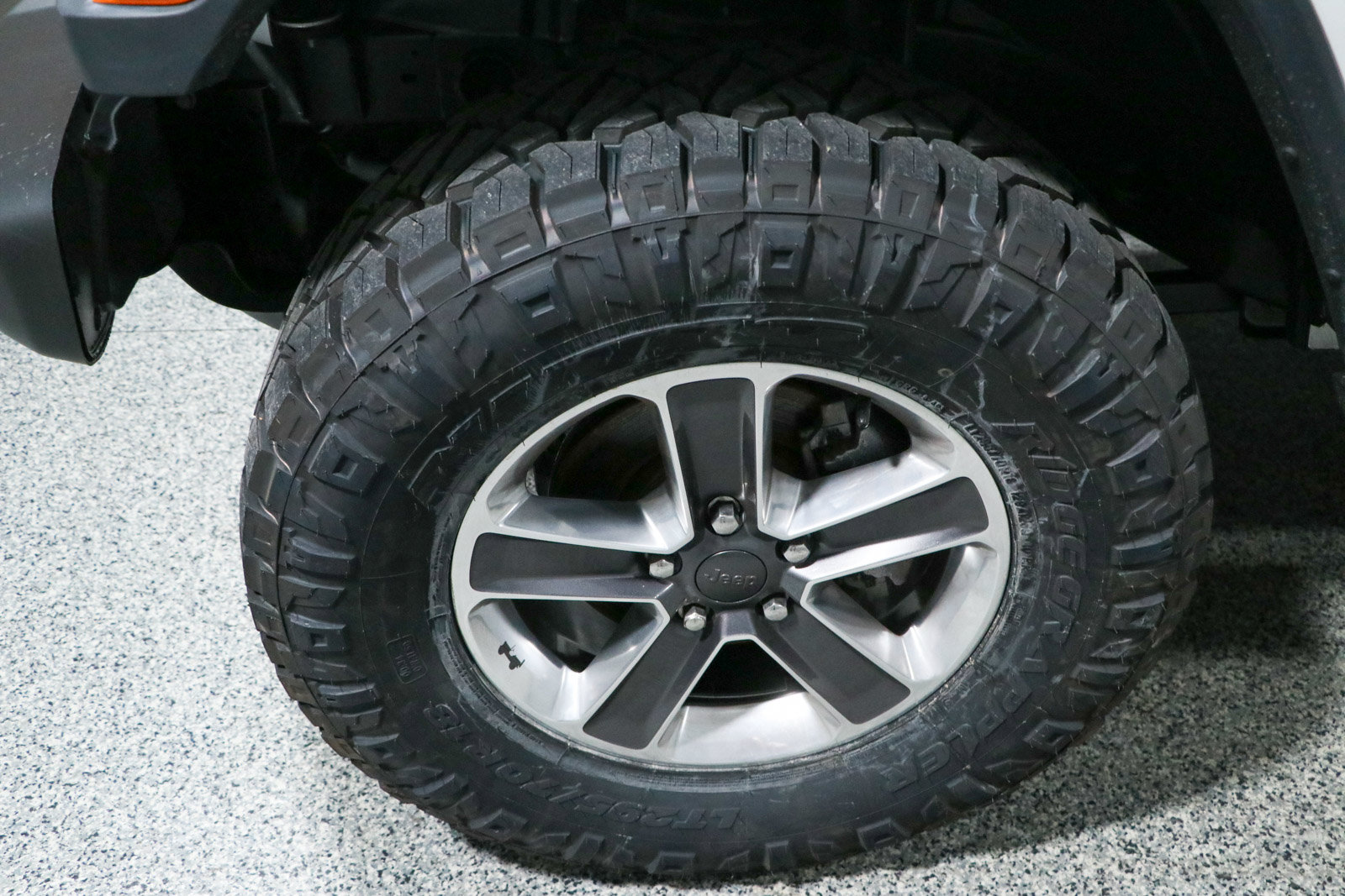 Used 2021 Jeep Wrangler Unlimited Sahara AWD/4WD image 12