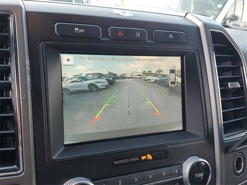 Used 2018 Ford Expedition Max XLT w/ Equipment Group 202A image 28