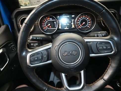 Used 2022 Jeep Gladiator Overland AWD/4WD image 8
