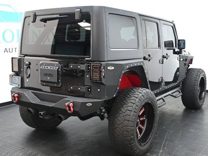 Used 2018 Jeep Wrangler Unlimited Rubicon w/ Cold Weather Group