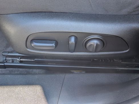 Used 2024 Chevrolet Malibu LT FWD image 18