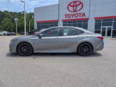 New 2026 Toyota Camry XSE FWD image 2