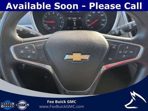 Used 2019 Chevrolet Equinox LS image 11