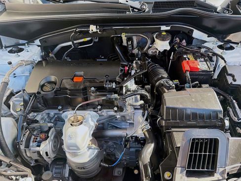 Certified 2025 Honda HR-V LX image 34