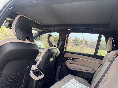 New 2026 Volvo XC90 T8 Ultra w/ Lounge Package image 23
