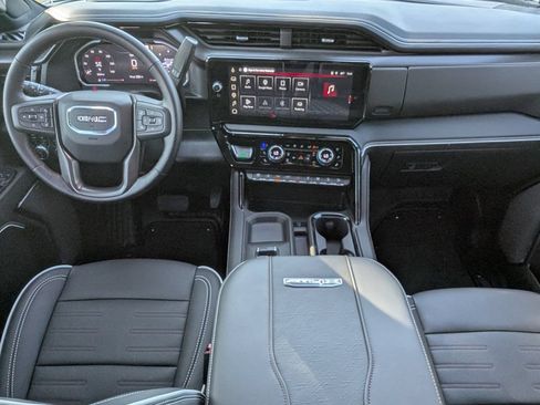 Used 2026 GMC Sierra 2500 AT4X AWD/4WD image 9