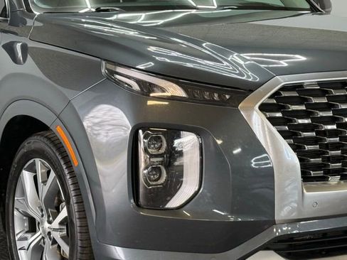 Used 2021 Hyundai Palisade Limited image 2