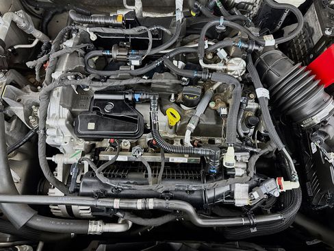 Used 2020 Ford Escape SE image 38