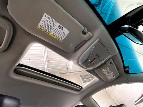 Certified 2017 INFINITI QX60 Base w/ Premium Plus Package image 22