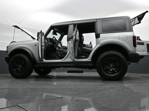 Used 2022 Ford Bronco Wildtrak AWD/4WD image 36