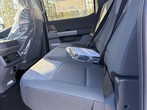 New 2026 Ford F450 XLT w/ XLT Premium Package image 11