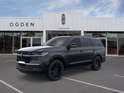 New 2026 Lincoln Navigator Reserve w/ Jet Appearance Package