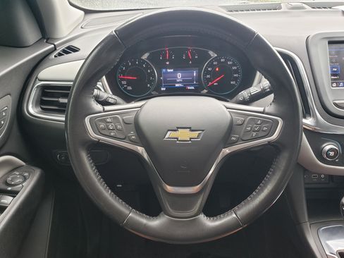 Used 2022 Chevrolet Equinox LT FWD image 15