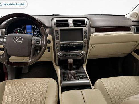 Used 2019 Lexus GX 460 Premium w/ Premium Package AWD/4WD image 10