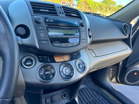 Used 2011 Toyota RAV4 Limited image 24