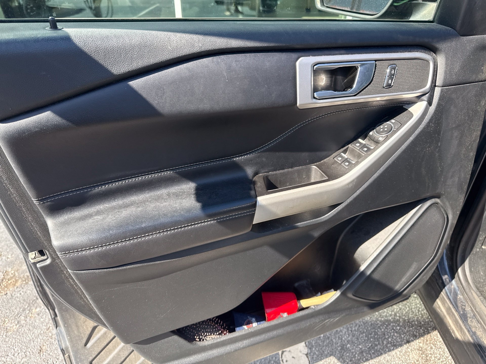 Used 2022 Ford Explorer XLT RWD image 11