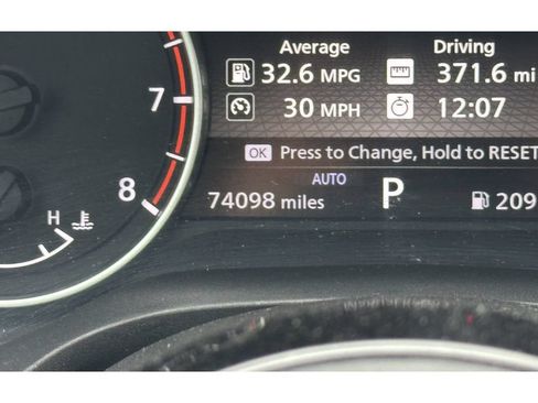 Used 2022 Nissan Rogue SV AWD/4WD image 26