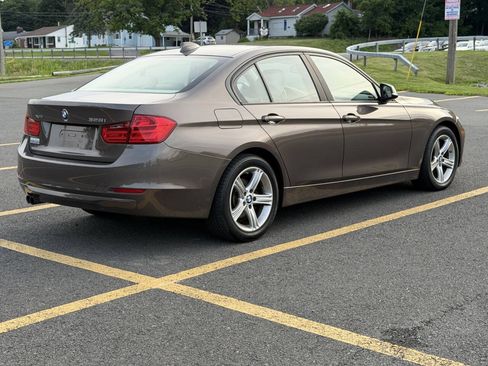 Used 2014 BMW 328i xDrive Sedan AWD/4WD image 5