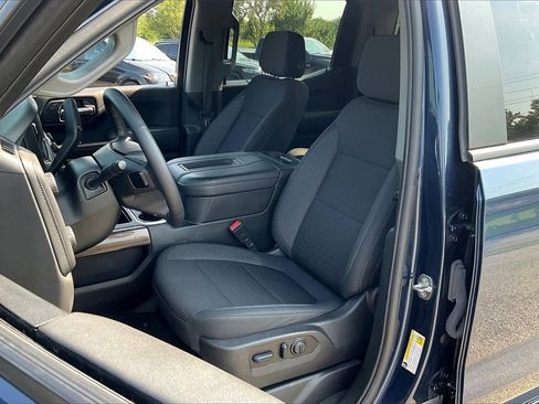 Used 2022 Chevrolet Silverado 1500 LT Trail Boss w/ Bed Protection Package image 24