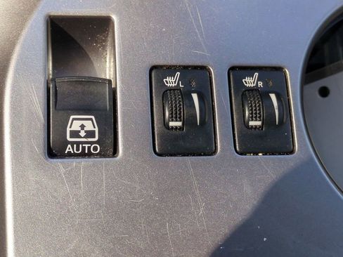 Certified 2024 Toyota 4Runner SR5 Premium image 24