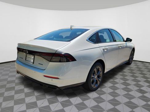New 2026 Honda Accord EX-L image 4