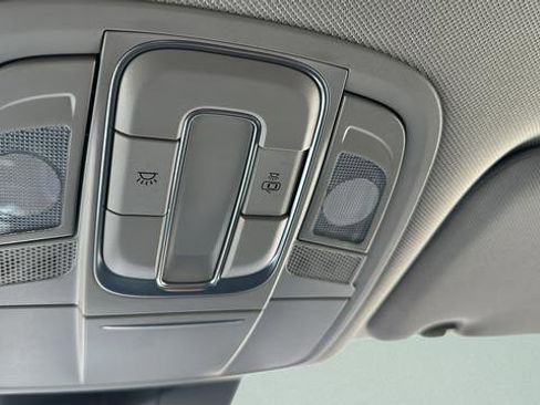 Used 2020 Hyundai Santa Fe SE AWD/4WD image 21