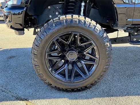 Used 2024 Ford F250 Limited image 29