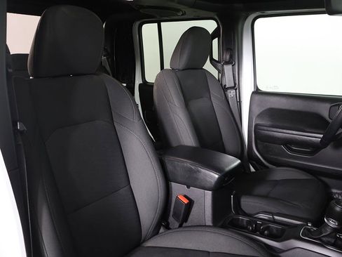 Used 2023 Jeep Gladiator Sport image 25