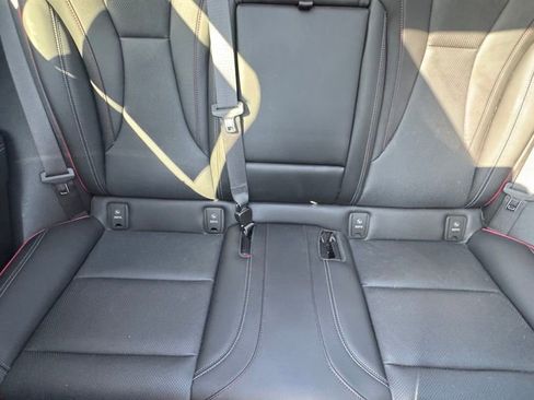 Used 2023 Buick Envision Essence w/ Sport Touring Package AWD/4WD image 18