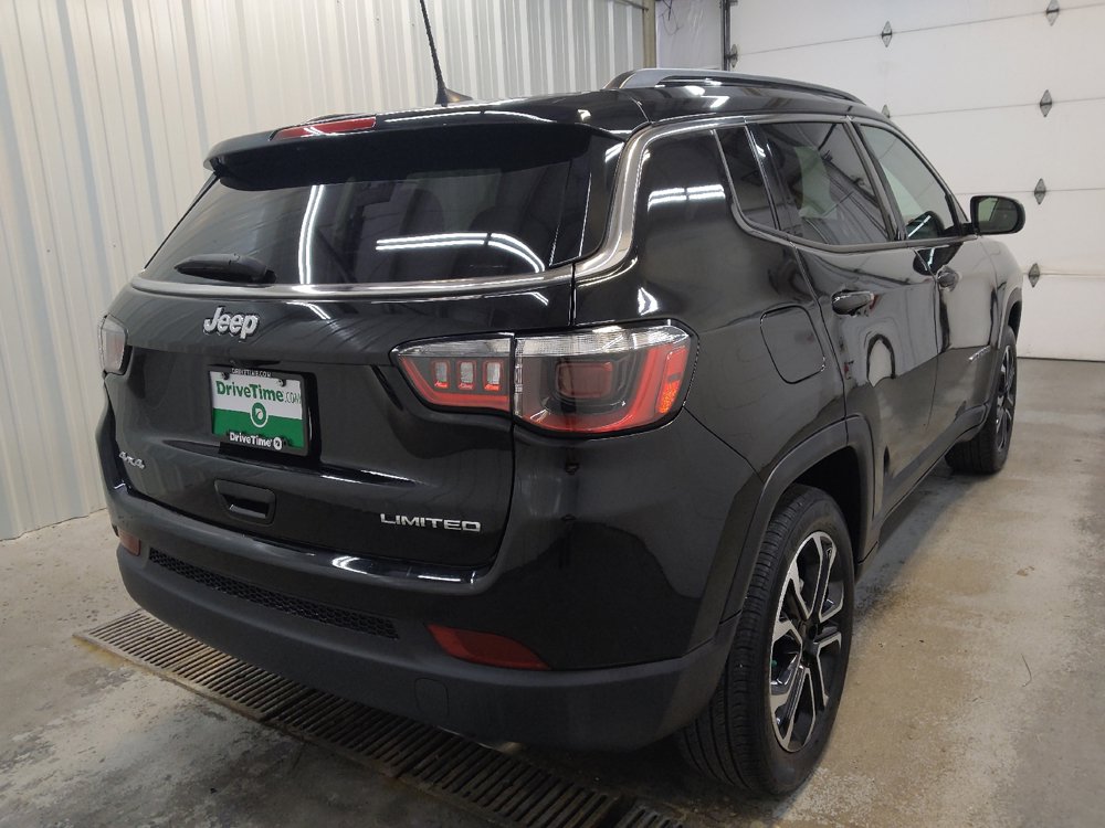 Used 2022 Jeep Compass Limited AWD/4WD image 9
