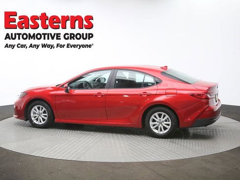 Used 2025 Toyota Camry LE FWD image 61