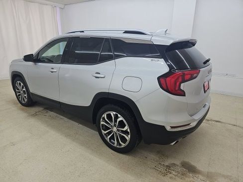 Used 2020 GMC Terrain SLT w/ Preferred Package image 14