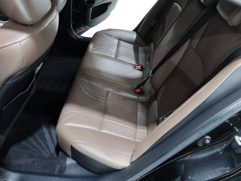 Used 2022 Lexus ES 350 Ultra Luxury w/ Accessory Package 2 FWD image 17