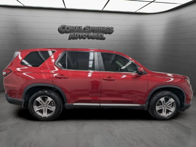 Used 2025 Honda Pilot EX-L image 8