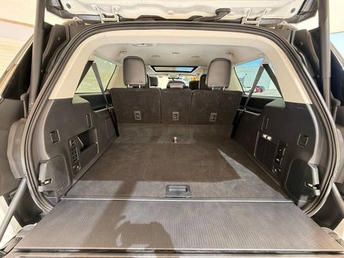 Used 2025 Ford Expedition Max Platinum AWD/4WD image 22
