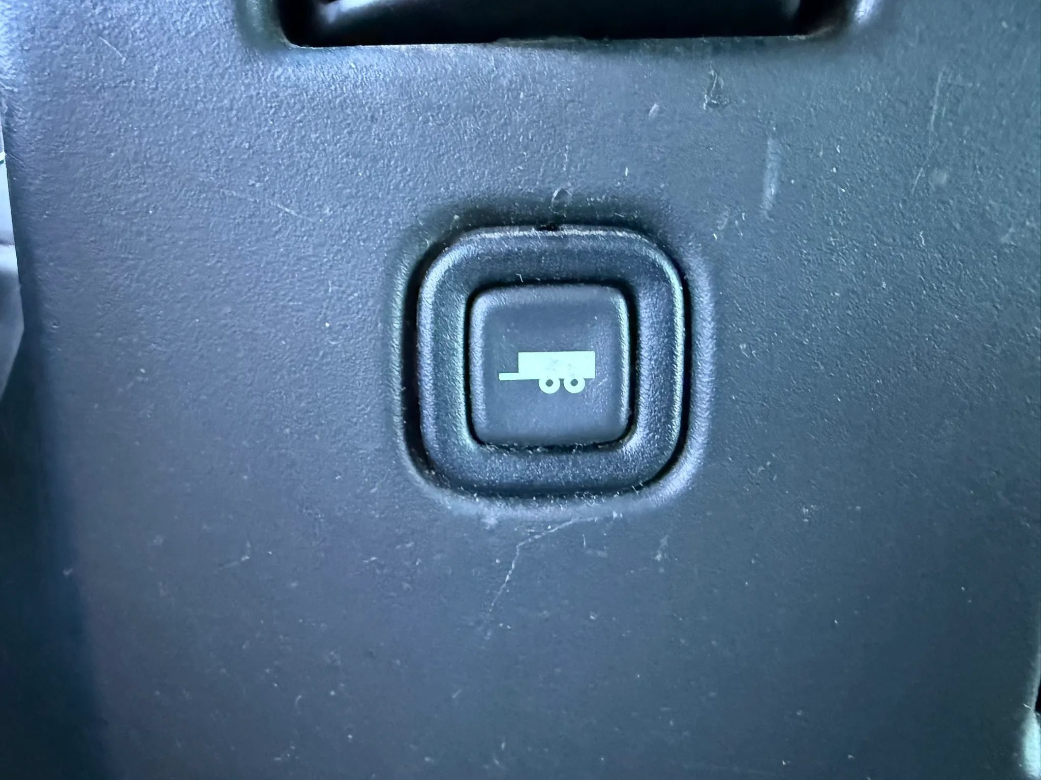 Used 2017 Chevrolet Express 3500 RWD image 24