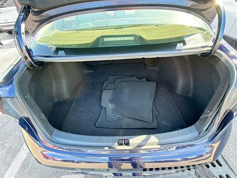 Used 2021 Toyota Corolla LE image 29