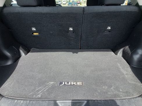Used 2013 Nissan Juke S image 22