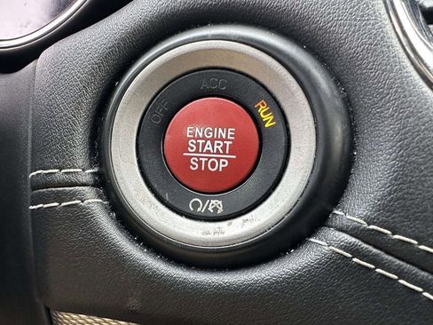 Used 2018 Dodge Durango SRT w/ SRT Interior Appearance Group AWD/4WD image 30