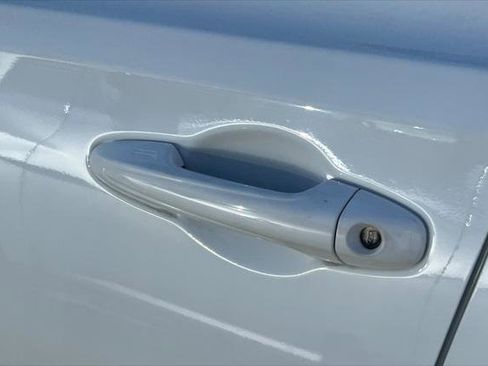 Certified 2018 Toyota RAV4 XLE image 19