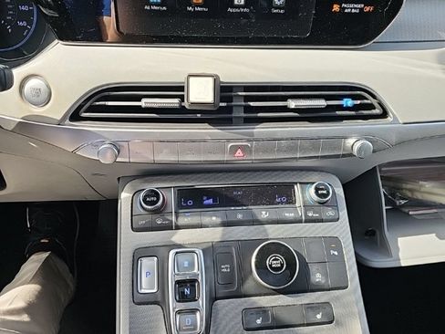 Used 2020 Hyundai Palisade SEL w/ Convenience Package FWD image 22