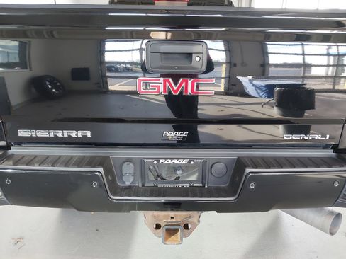 Used 2016 GMC Sierra 2500 Denali w/ Duramax Plus Package image 33