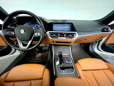 Certified 2023 BMW 430i xDrive Convertible w/ Premium Package image 16