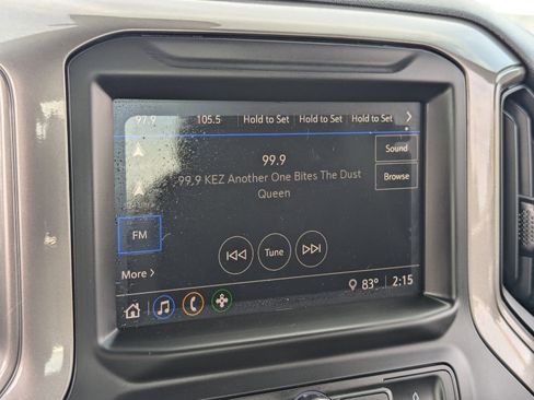 Used 2025 Chevrolet Silverado 1500 W/T image 18