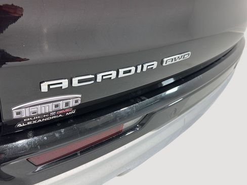 Used 2025 GMC Acadia Denali w/ Super Cruise Package image 30