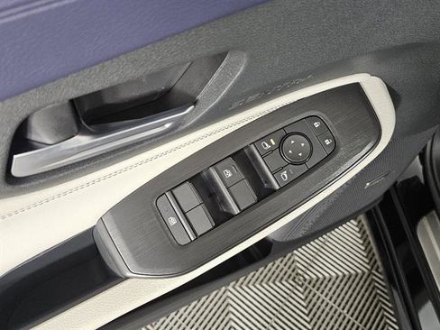 New 2026 Nissan Sentra SL w/ Floor Mat Package image 37