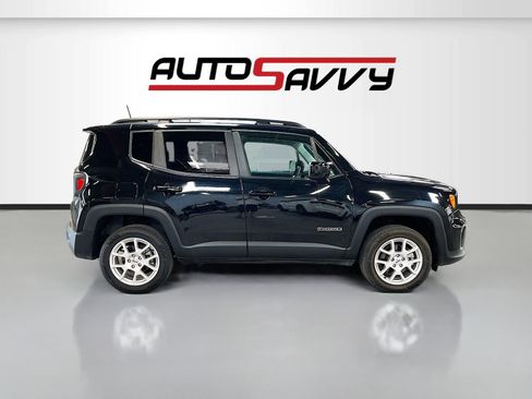 Used 2021 Jeep Renegade Latitude AWD/4WD image 8