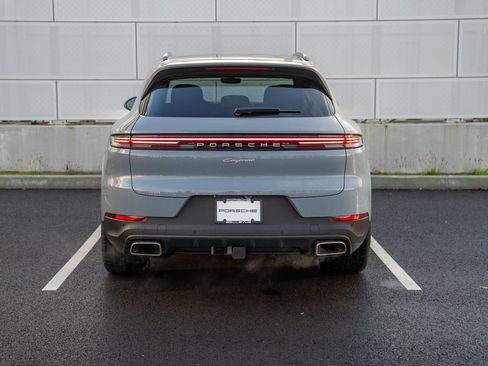 Certified 2026 Porsche Cayenne AWD/4WD image 7